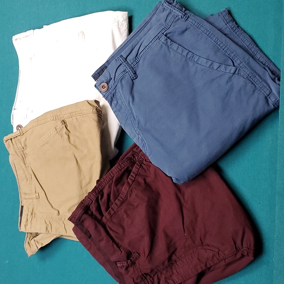 American Eagle Shorts Bundle! - Picture 1 of 7
